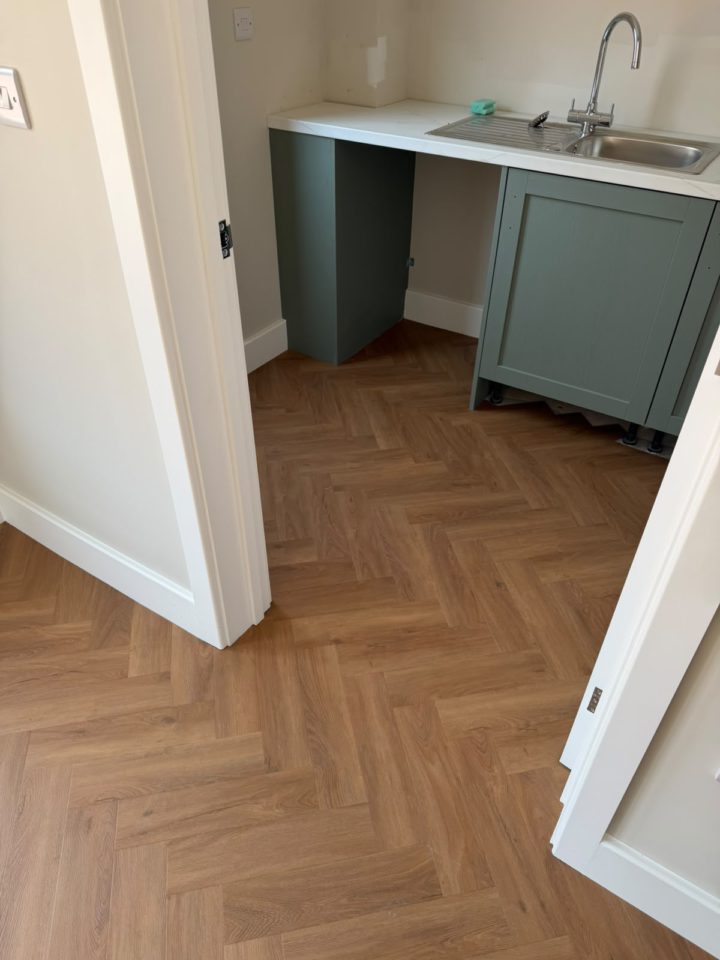 Ultimus Collection   Majestic Sierra by Invictus with F Ball Stop Gap 1200 Sub Floor 12