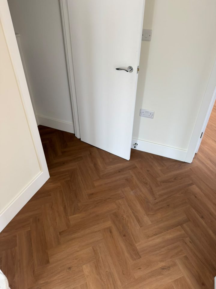 Ultimus Collection   Majestic Sierra by Invictus with F Ball Stop Gap 1200 Sub Floor 22